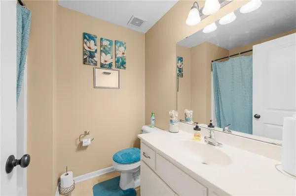 $330,000 | 7205 East 165th Street, Belton, MO 64012