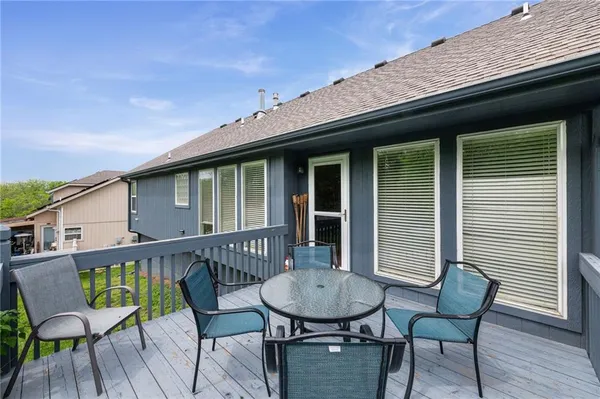 $330,000 | 7205 East 165th Street, Belton, MO 64012