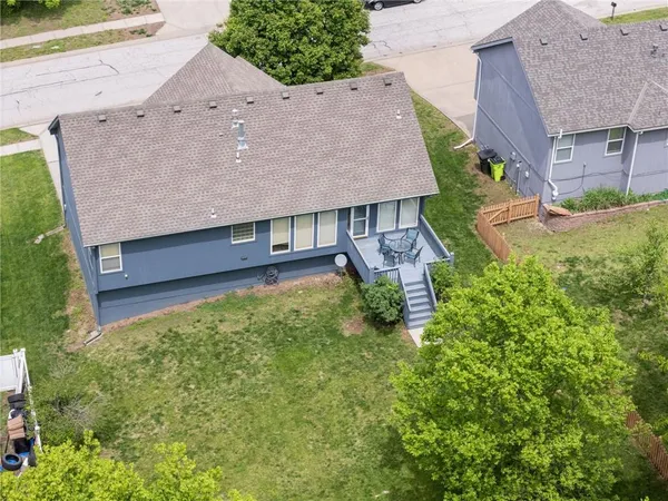 $330,000 | 7205 East 165th Street, Belton, MO 64012