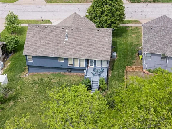 $330,000 | 7205 East 165th Street, Belton, MO 64012