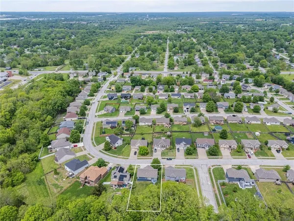 $330,000 | 7205 East 165th Street, Belton, MO 64012