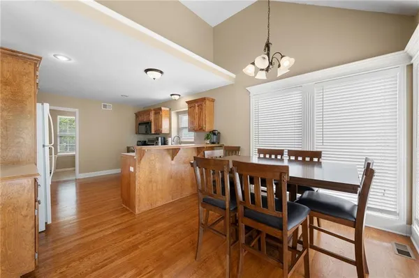 $330,000 | 7205 East 165th Street, Belton, MO 64012