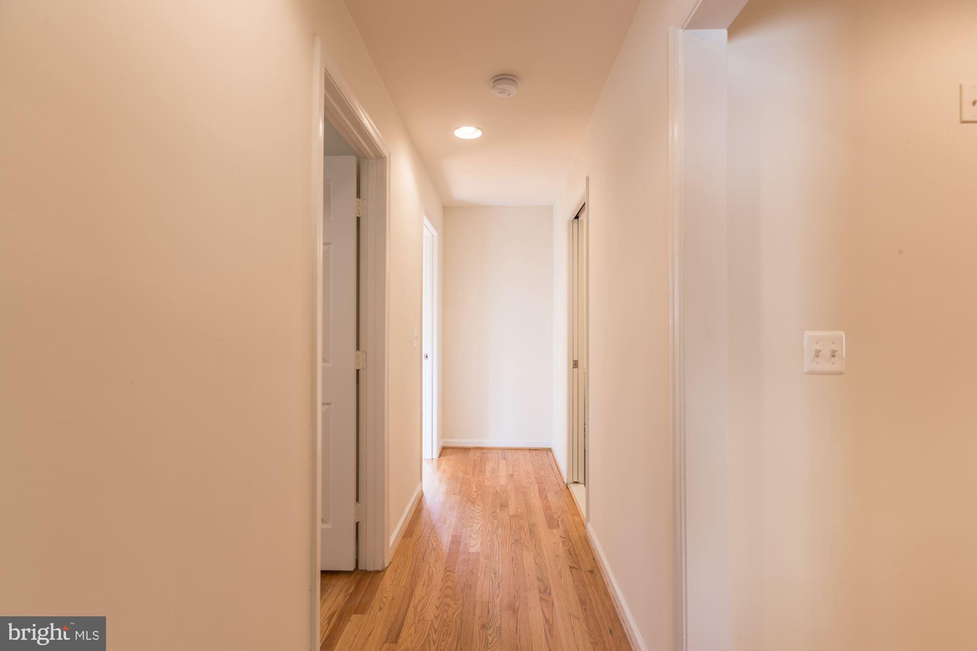 14301 Fullerton Road Woodbridge, VA 22193 - Photo 13 of 44 Gallery Image 13