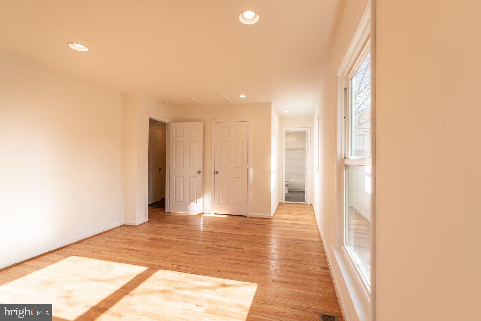 14301 Fullerton Road Woodbridge, VA 22193 - Photo 16 of 44 Gallery Image 16
