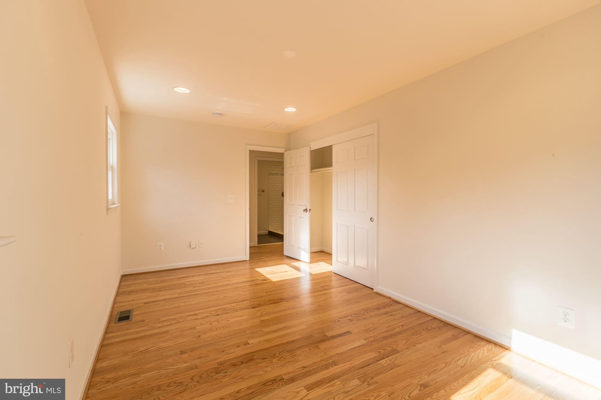 14301 Fullerton Road Woodbridge, VA 22193 - Photo 21 of 44 Gallery Image 21