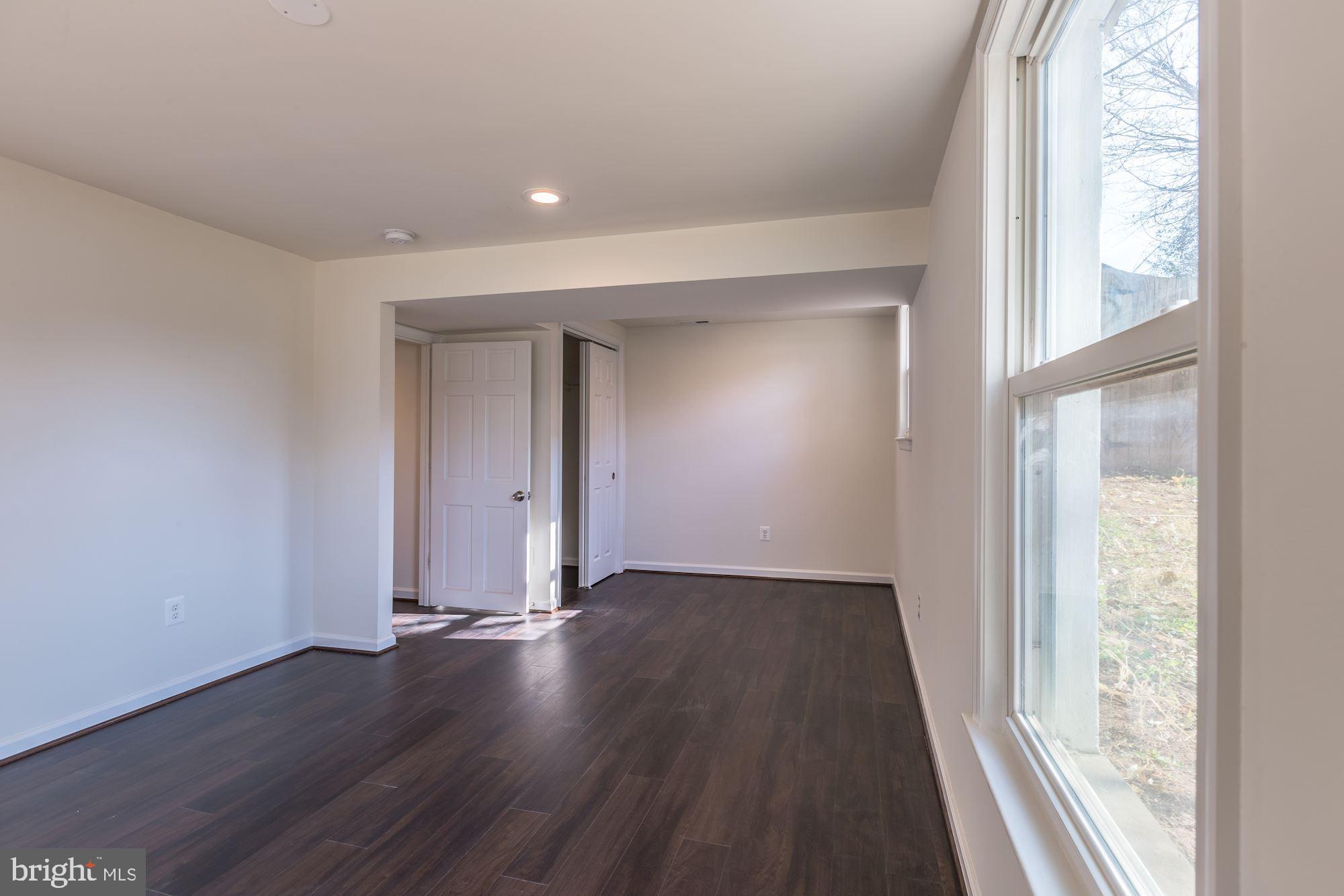 14301 Fullerton Road Woodbridge, VA 22193 - Photo 25 of 44 Gallery Image 25