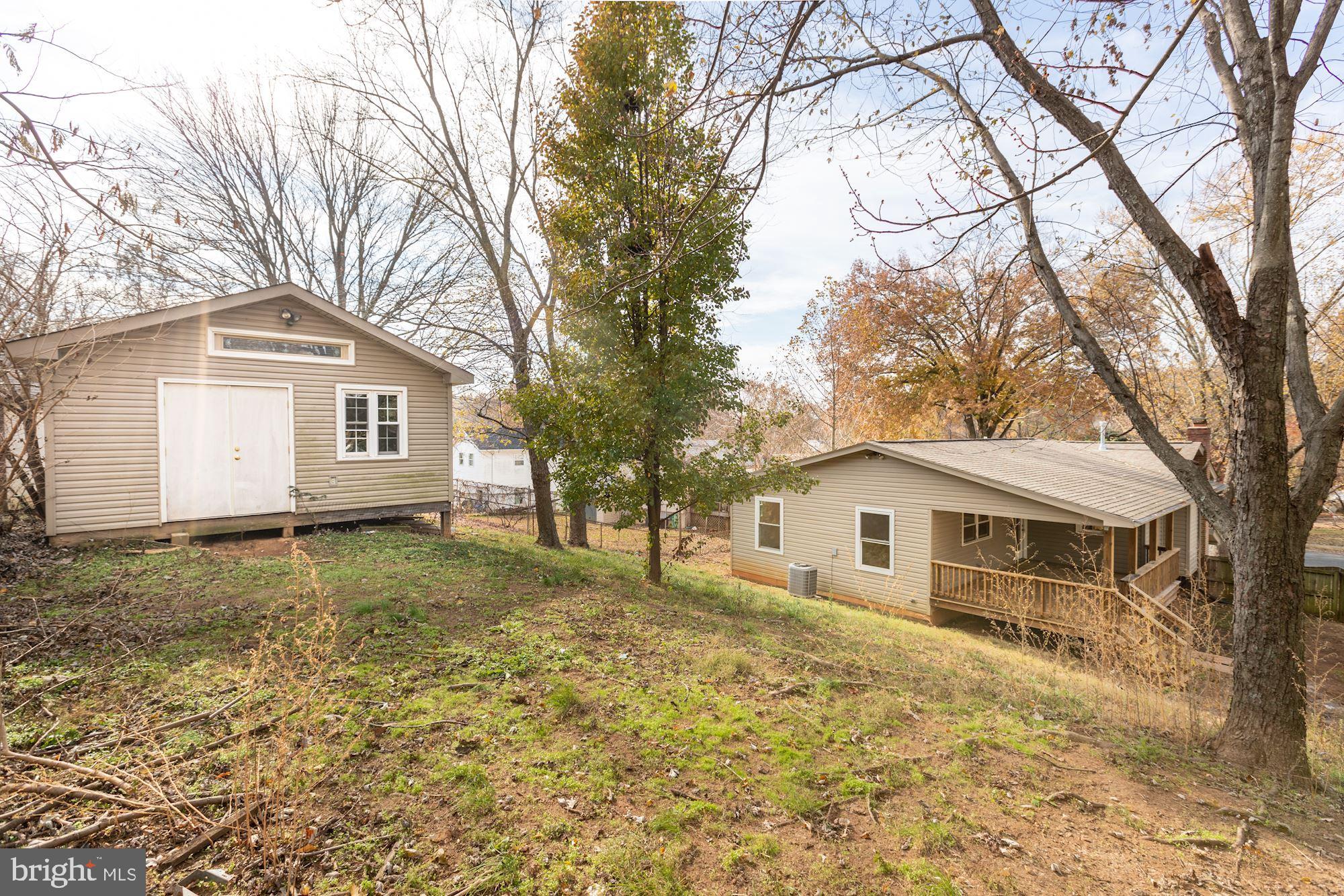 14301 Fullerton Road Woodbridge, VA 22193 - Photo 40 of 44 Gallery Image 40