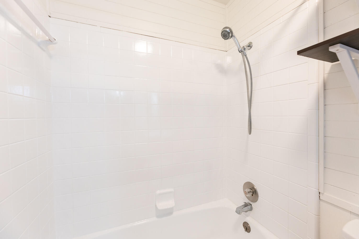 5709 80th Street Lubbock, TX 79424 - Photo 49 of 64 Second Bathroom