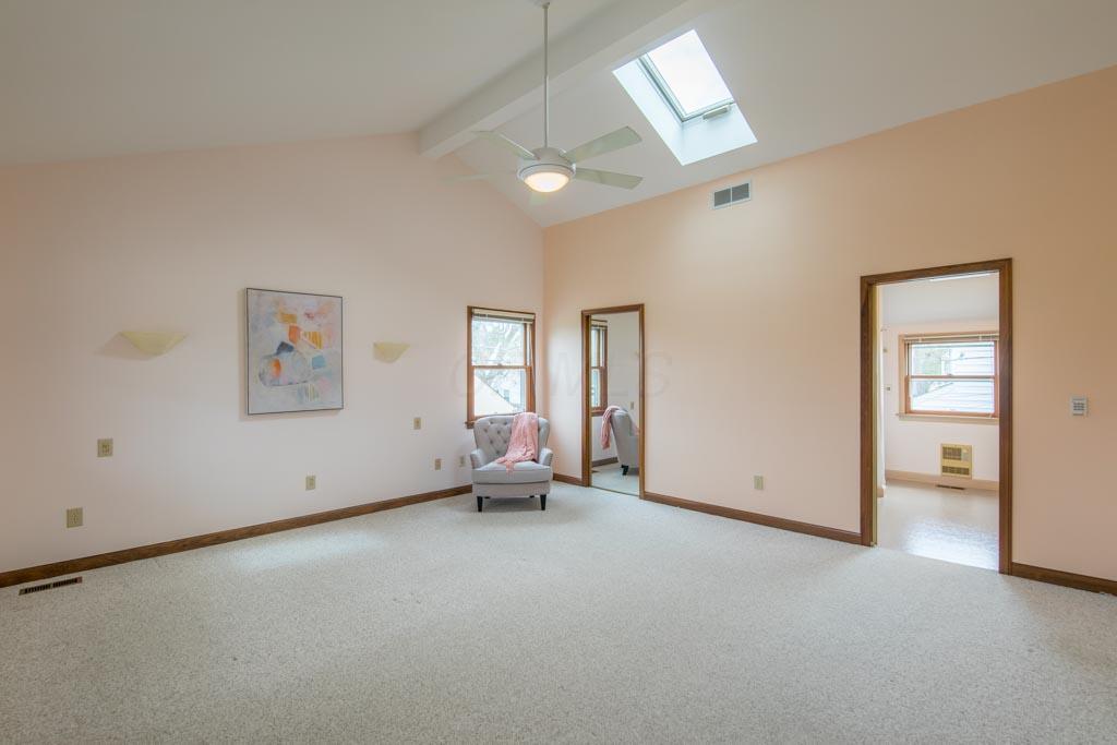 2752 Coventry Road Columbus, OH 43221 - Photo 23 of 43