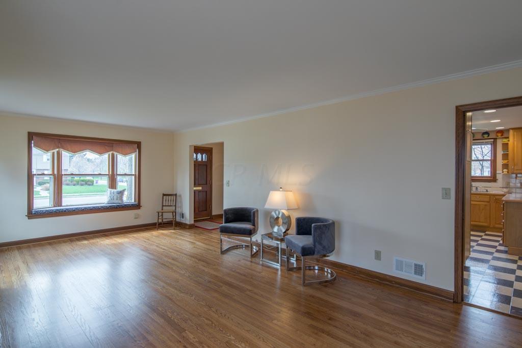 2752 Coventry Road Columbus, OH 43221 - Photo 6 of 43