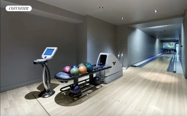 $2,200,000 | 15 Broad Street, Unit 2400 | Financial District