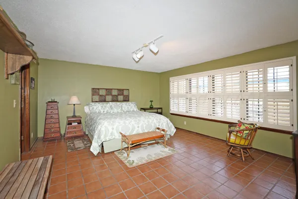 $1,095,000 | 103 South Shore Drive, Amarillo, TX 79118