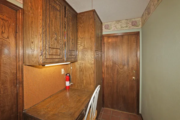 $1,095,000 | 103 South Shore Drive, Amarillo, TX 79118