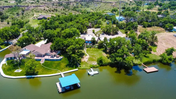 $1,095,000 | 103 South Shore Drive, Amarillo, TX 79118