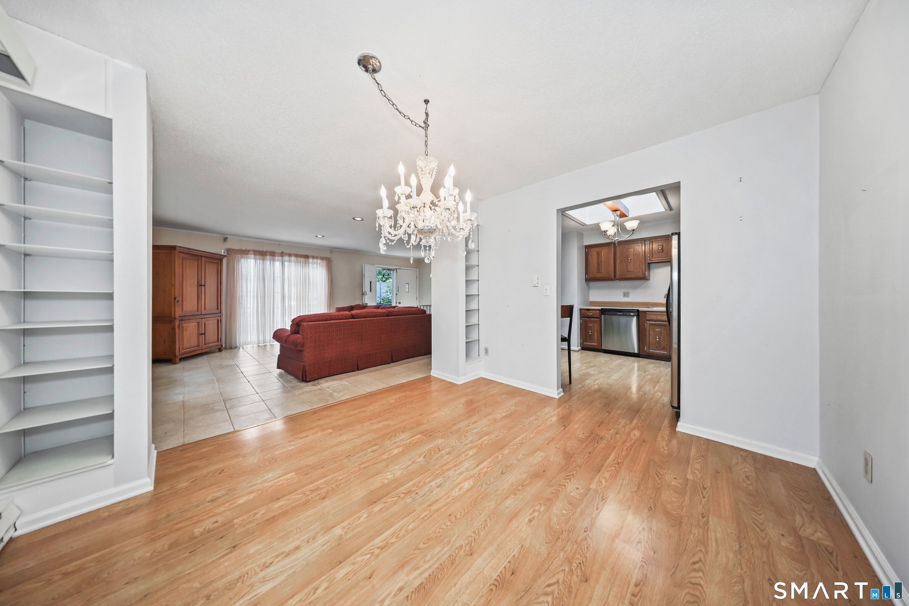 123 Queens Road, Unit 123 Torrington, CT 06790 - Photo 8 of 34 Dinning Room
