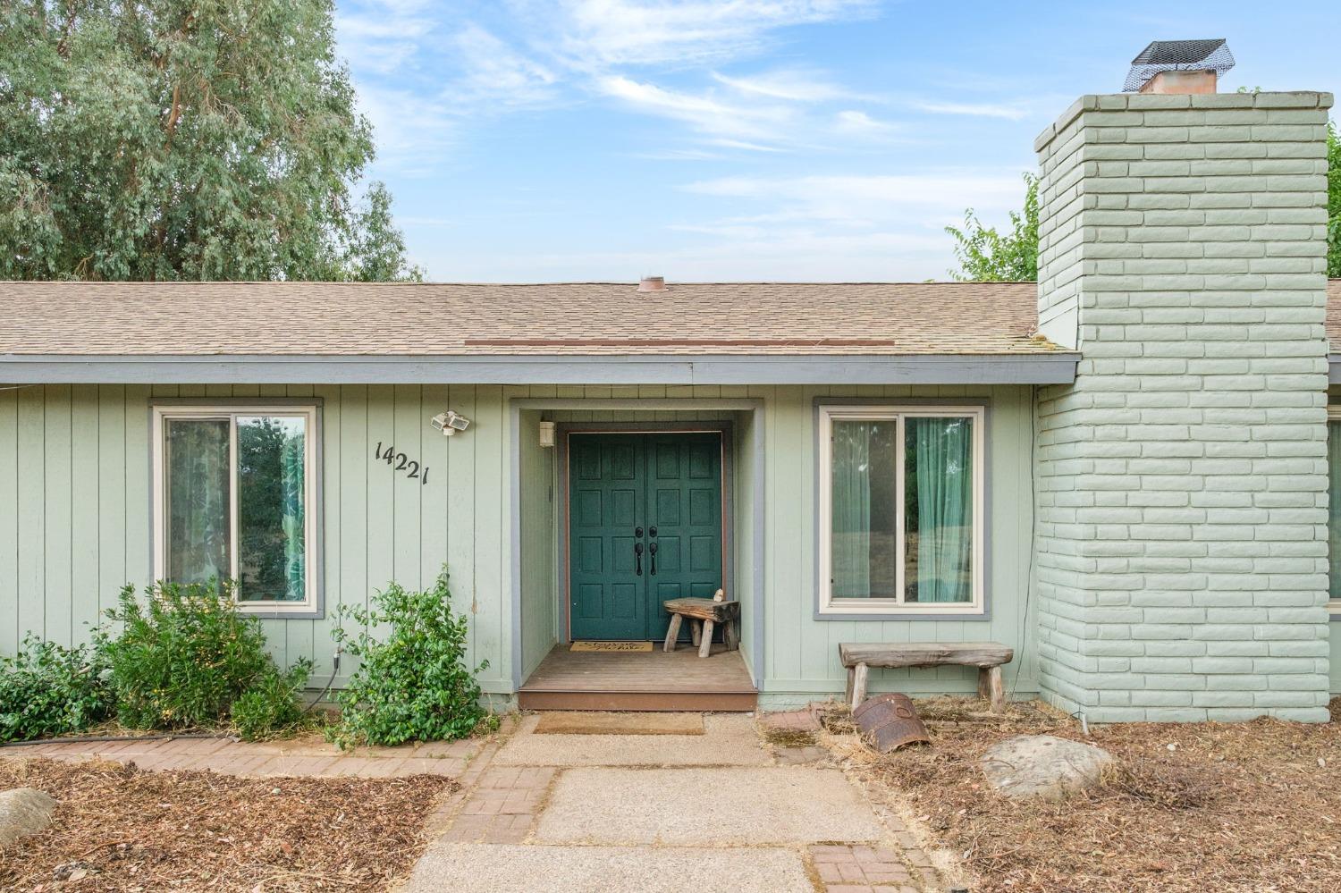 14221 Skyview Road Madera, CA 93636 - Photo 3 of 28 Gallery Image 3