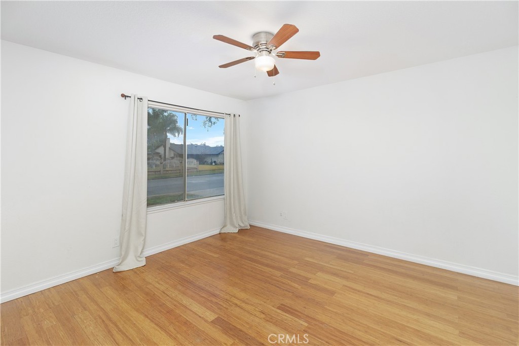 6897 Crest Avenue Riverside, CA 92503 - Photo 15 of 26