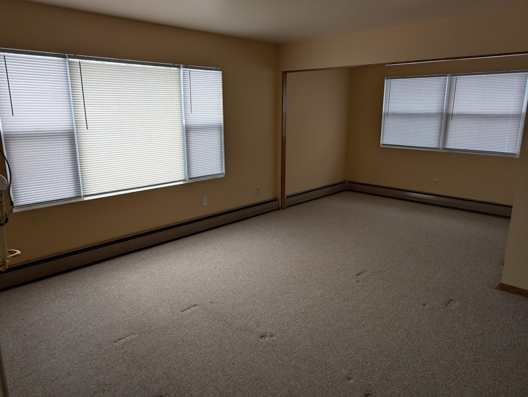 518 11th Place, Unit UPPR Somers, WI 53140 - Photo 2 of 9 Livingroom 2