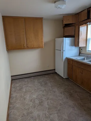 $1,100 | 518 11th Place, Unit UPPR, Somers, WI 53140