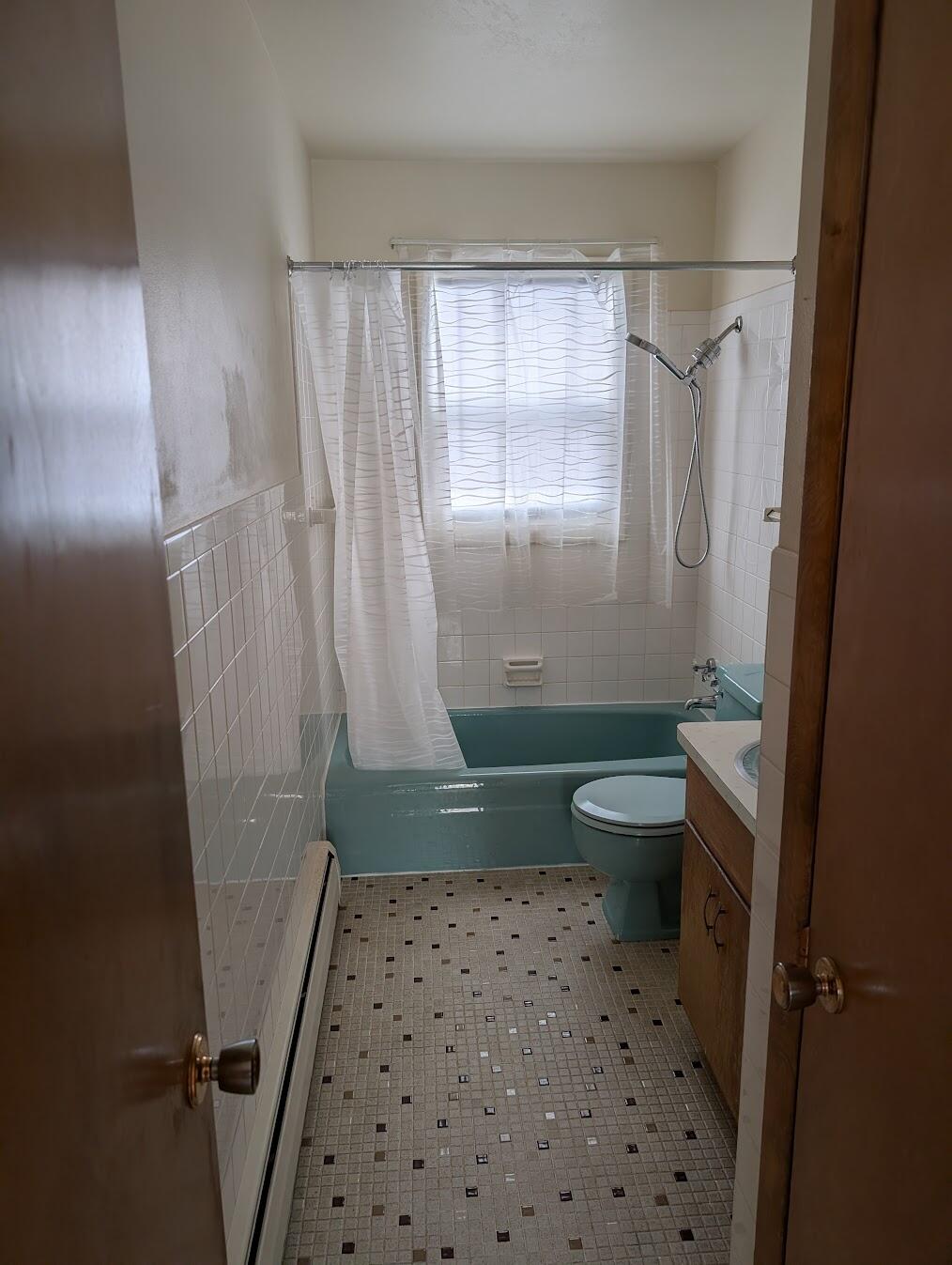518 11th Place, Unit UPPR Somers, WI 53140 - Photo 7 of 9 Bathroom