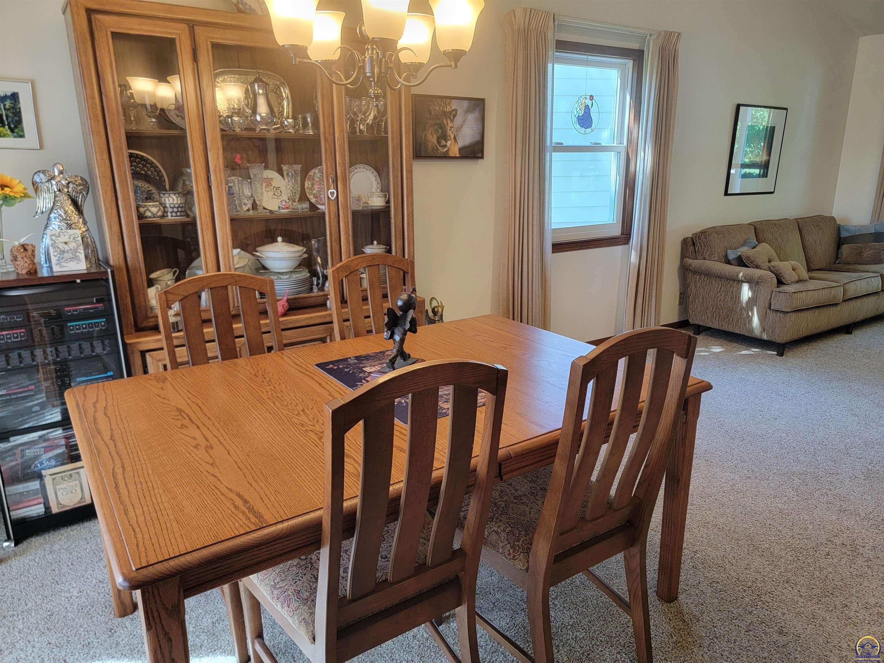 2002 Schaeffer Way Emporia, KS 66801 - Photo 8 of 28