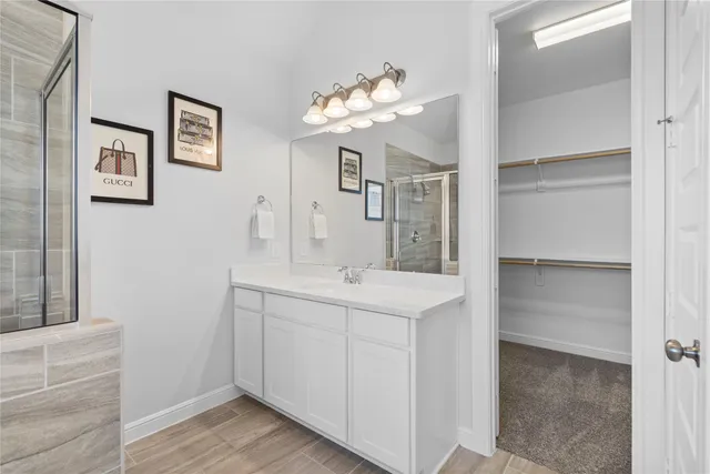 $669,000 | 5803 Manning Hollow Lane, Sugar Land, TX 77479