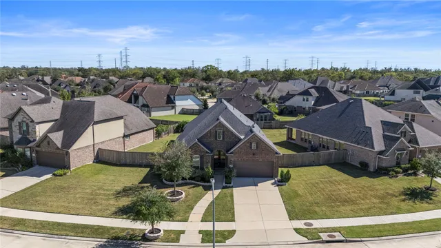 $669,000 | 5803 Manning Hollow Lane, Sugar Land, TX 77479
