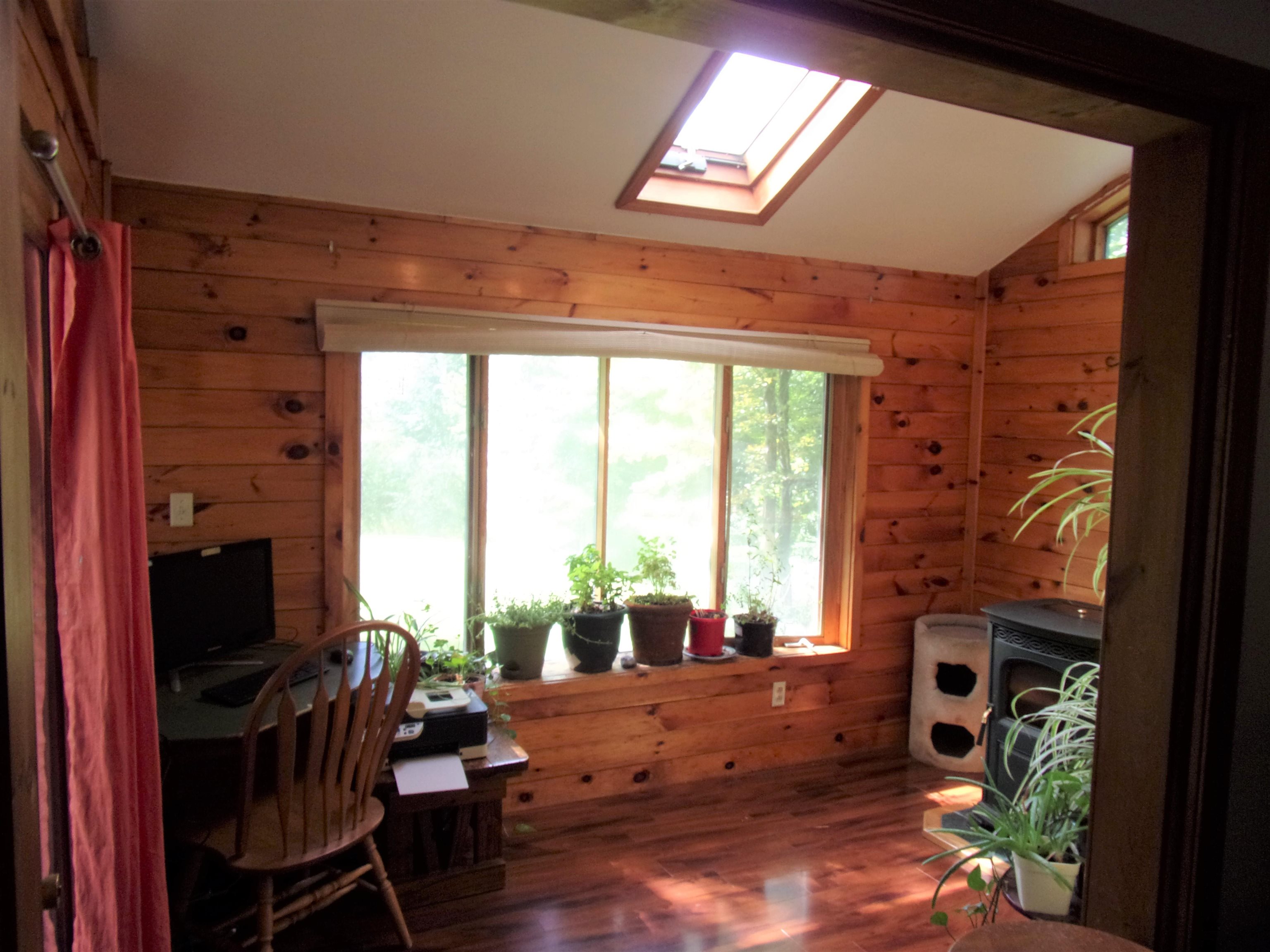 231 Temple Road Wilton, NH 03086 - Photo 5 of 21
