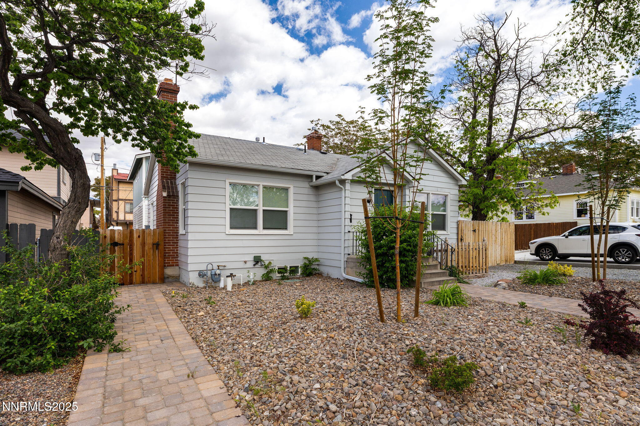 263 Cheney Street Reno, NV 89502 - Photo 3 of 33 8-web-or-mls-263 Cheney-2