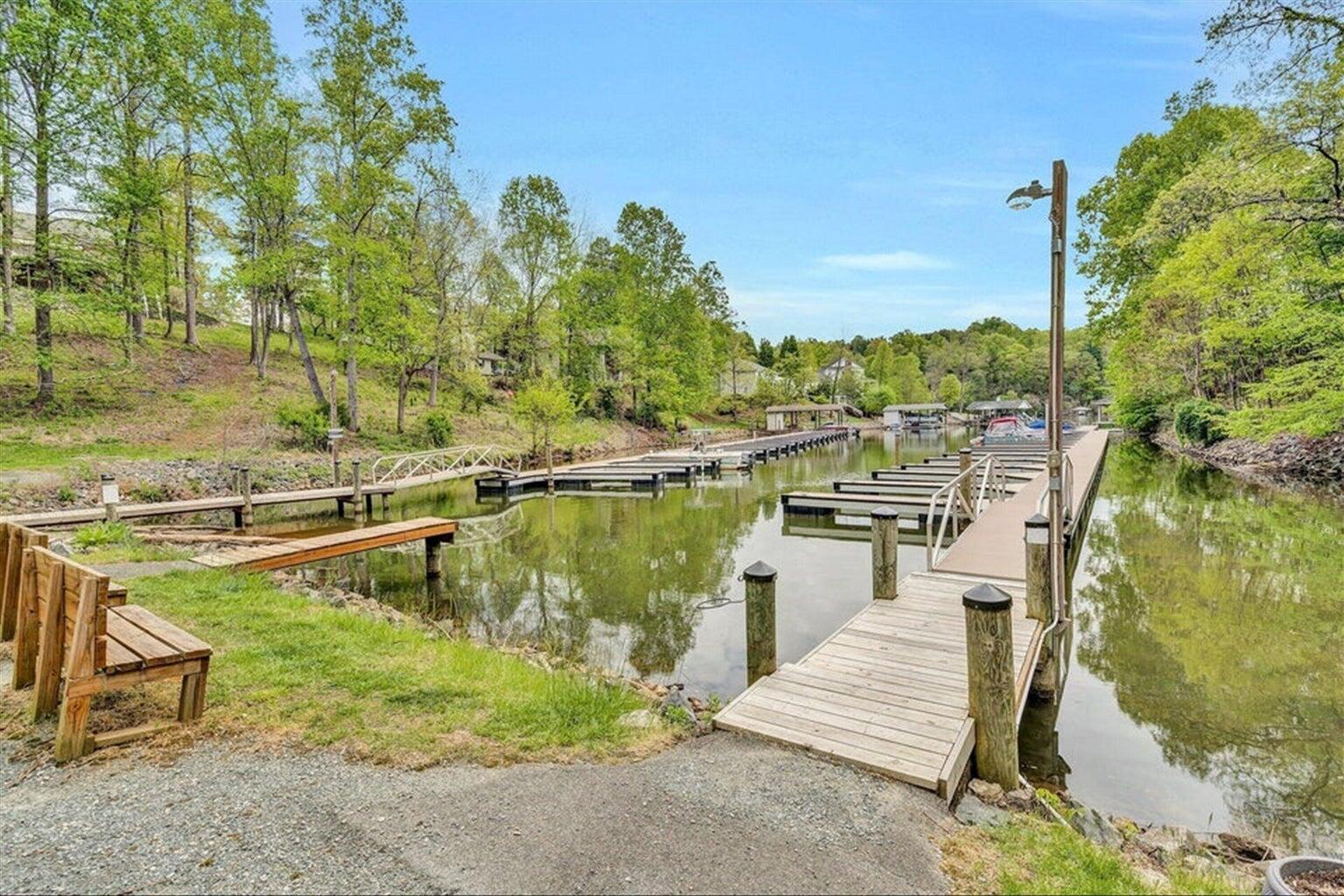Lot 18 Walnut Run Hardy, VA 24101 - Photo 7 of 11 Lake View
