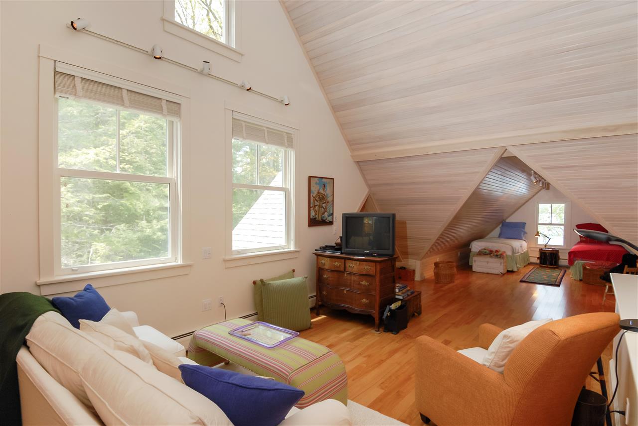 58 Churchill Road Wolfeboro, NH 03894 - Photo 31 of 40