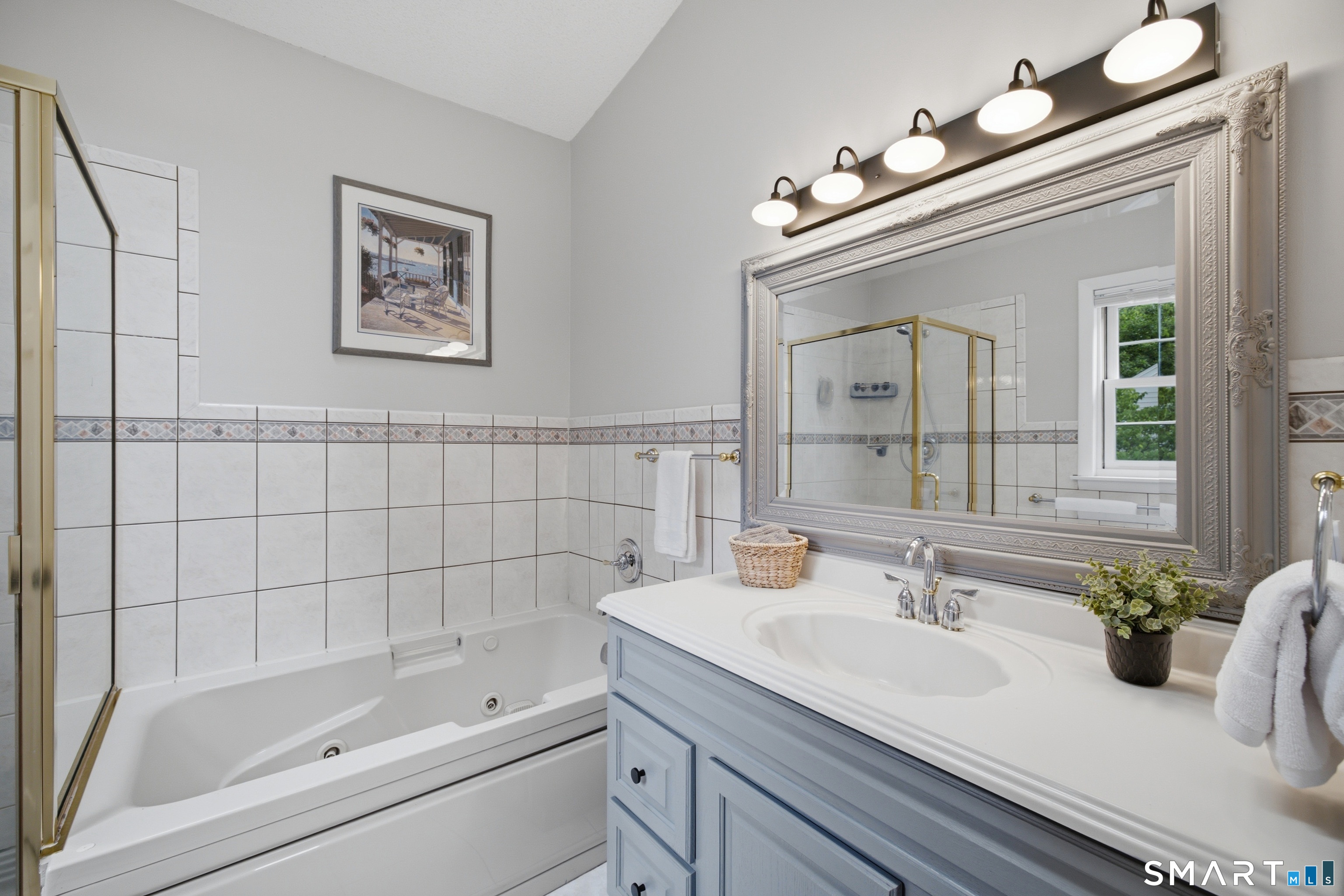 36 Willowbrook Road West Hartford, CT 06107 - Photo 16 of 38