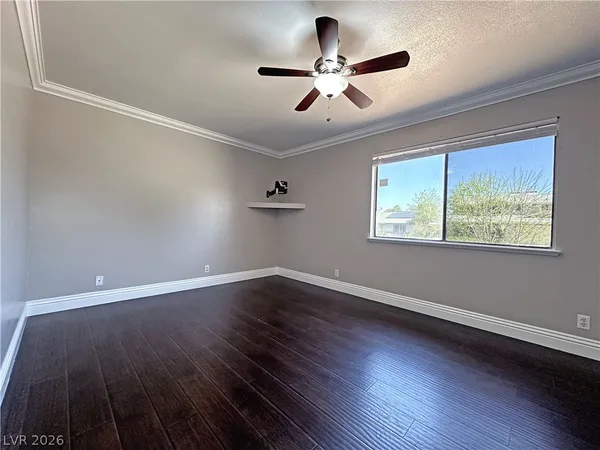 $2,300 | 2414 La Casa Drive, Henderson, NV 89014