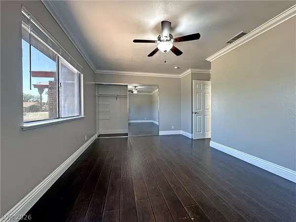 $2,300 | 2414 La Casa Drive, Henderson, NV 89014