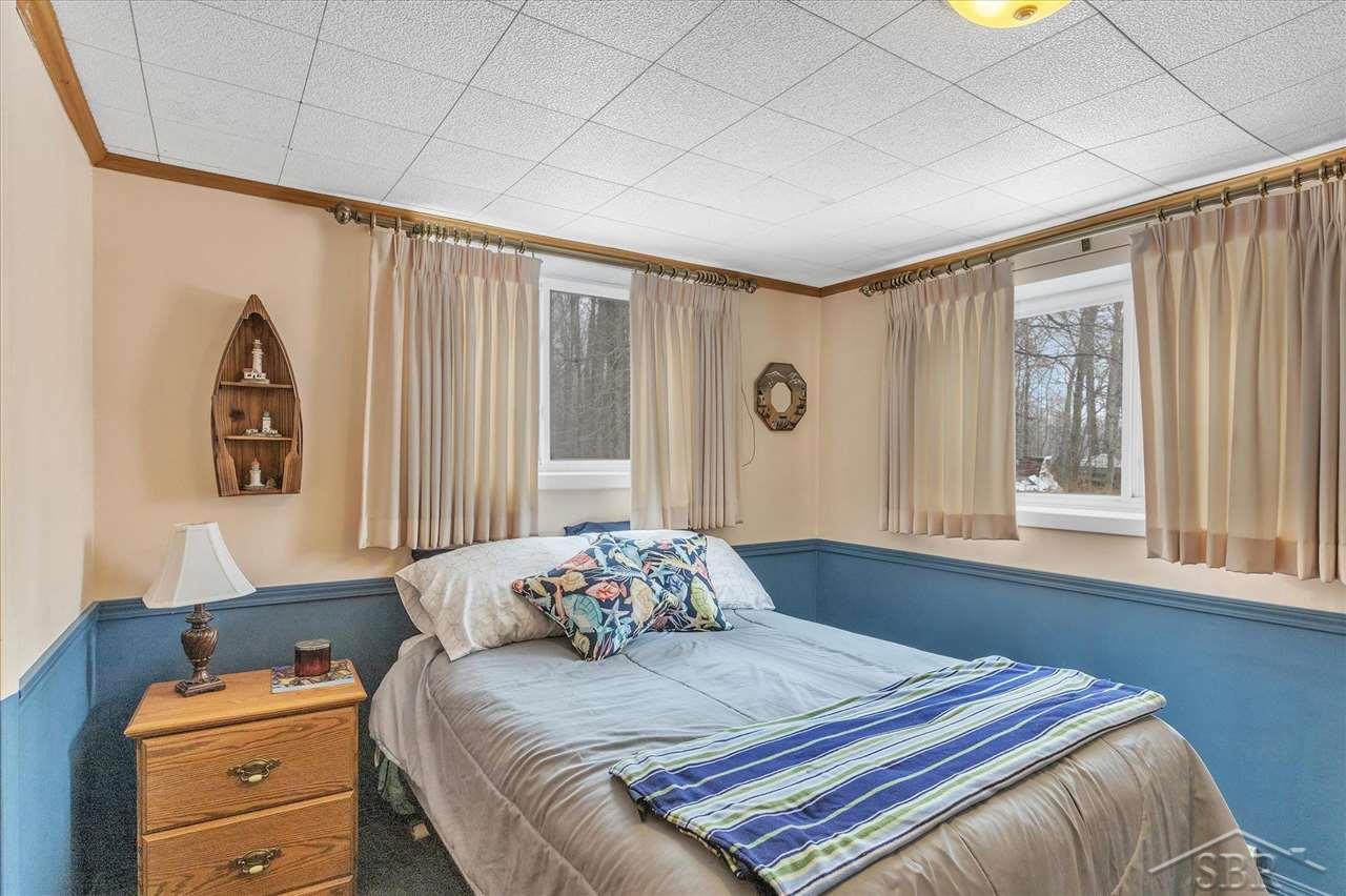 2424 Madsen Road Saginaw, MI 48601 - Photo 10 of 36 Bedroom 2
