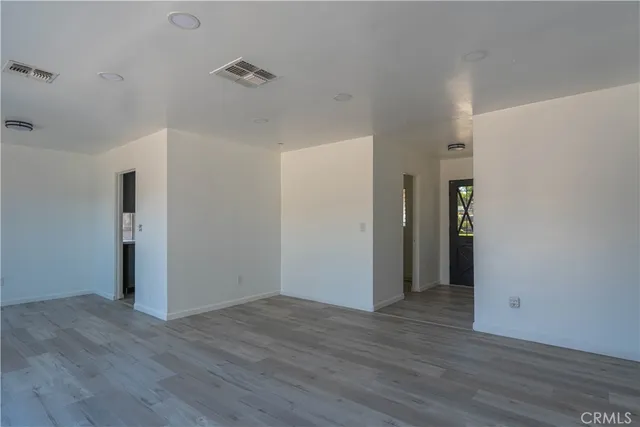 $3,700 | 17955 Cantara Street, Reseda, CA 91335