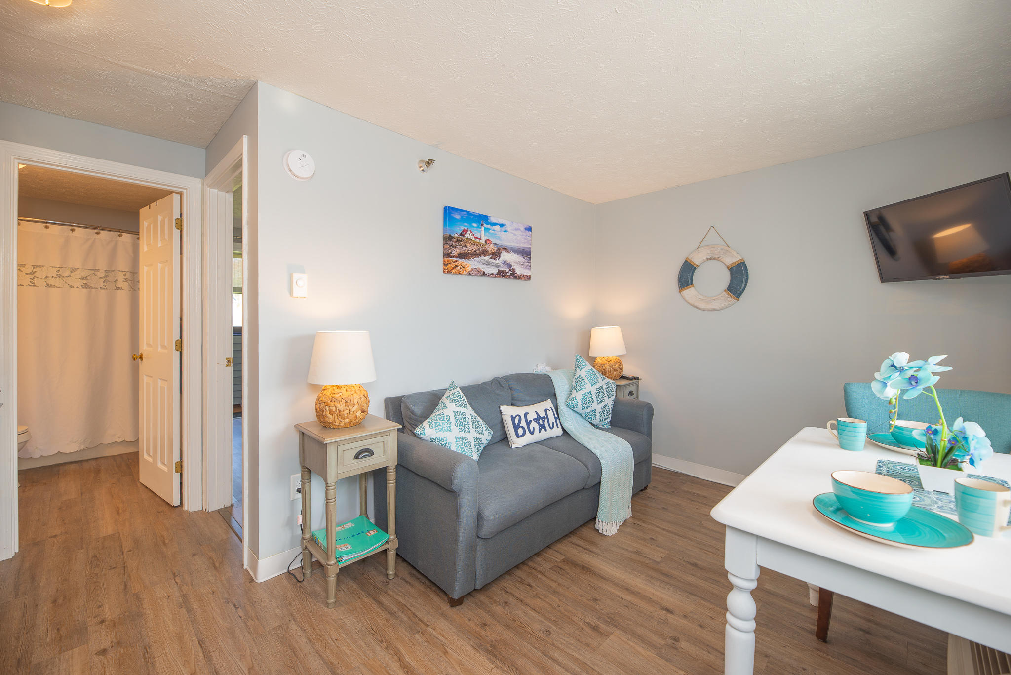 1072 Post Road, Unit 201 Wells, ME 04090 - Photo 2 of 46 DSC_7059