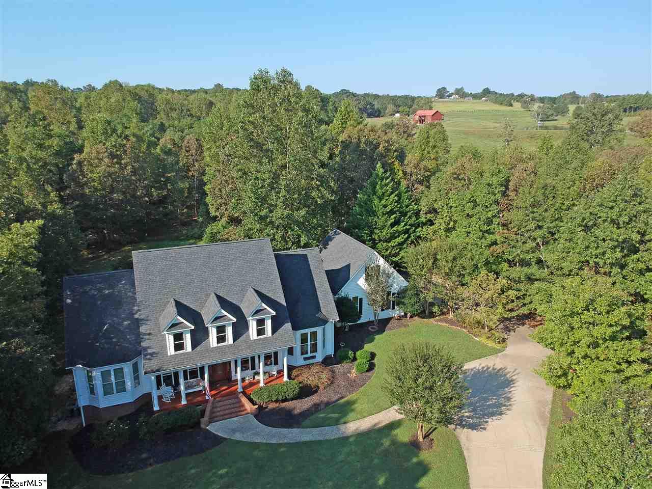 53 Rabbit Road Travelers Rest, SC 29690 - Photo 2 of 36