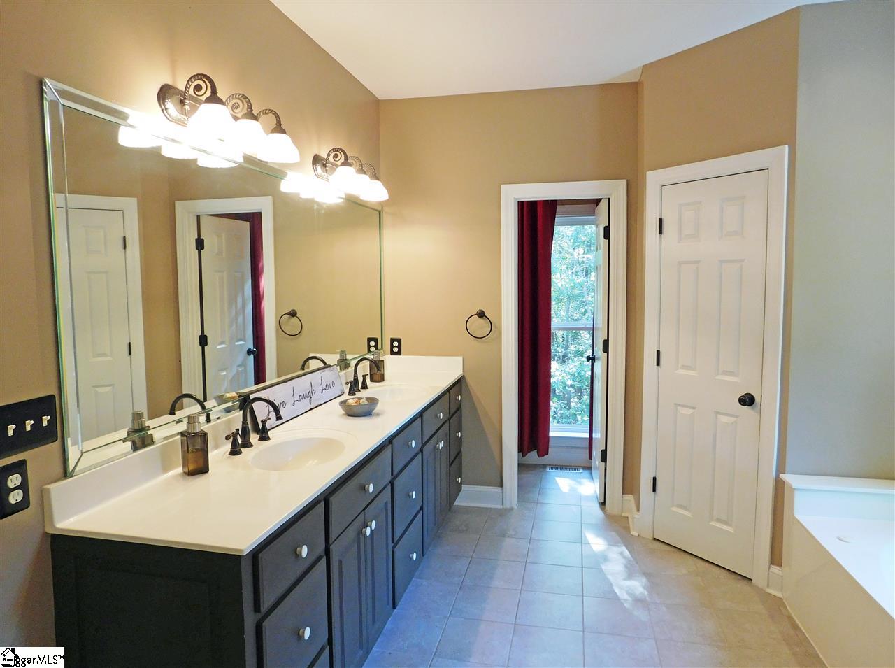 53 Rabbit Road Travelers Rest, SC 29690 - Photo 21 of 36