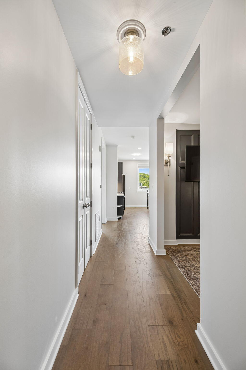 200 Manufacturers Road, Unit 617 Chattanooga, TN 37405 - Photo 3 of 68 35-200 Manufacturers Rd 617 (Building B)