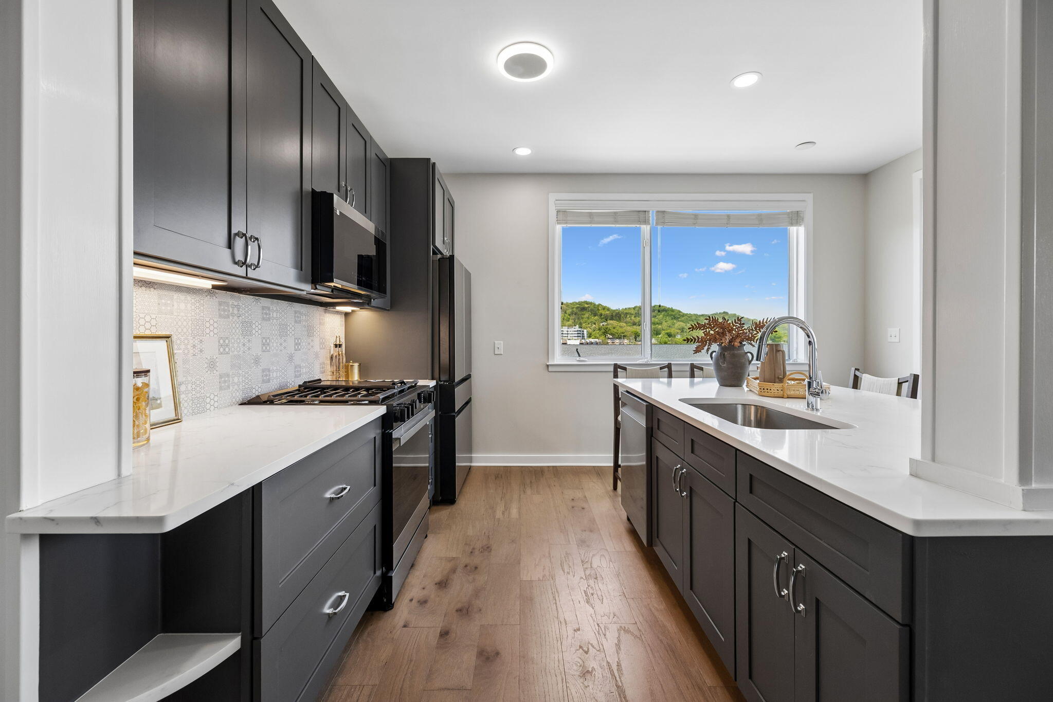 200 Manufacturers Road, Unit 617 Chattanooga, TN 37405 - Photo 5 of 68 30-200 Manufacturers Rd 617 (Building B)