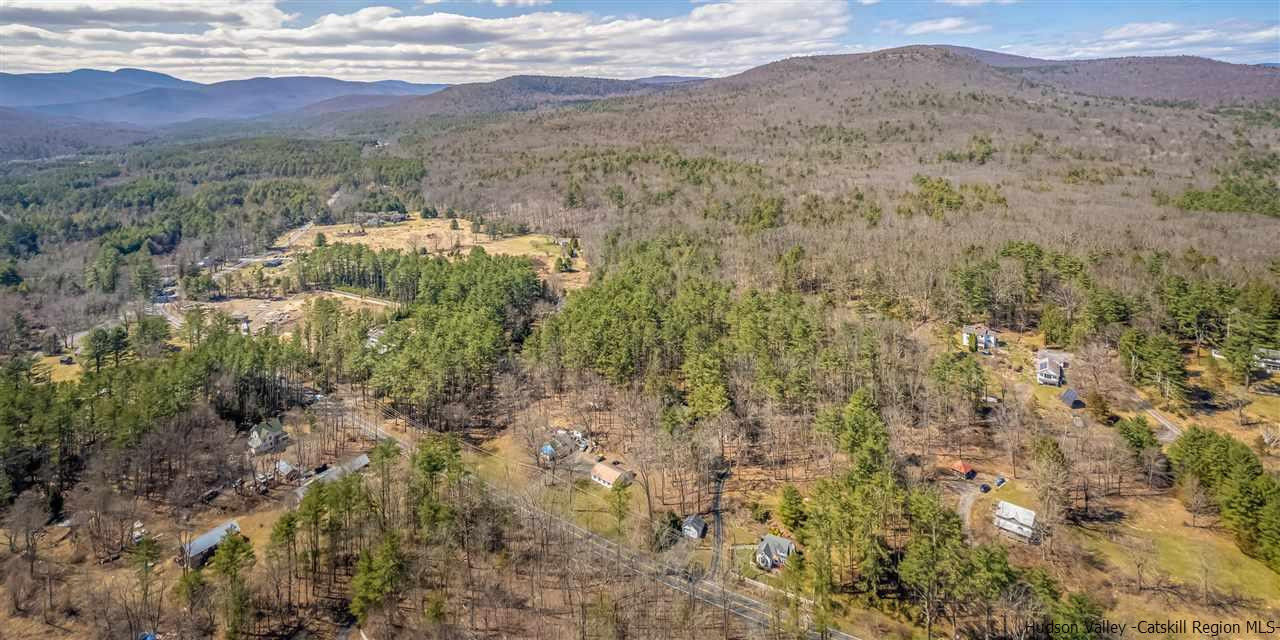 626 Wittenberg Road Mount Tremper, NY 12457 - Photo 5 of 35 Photo 5