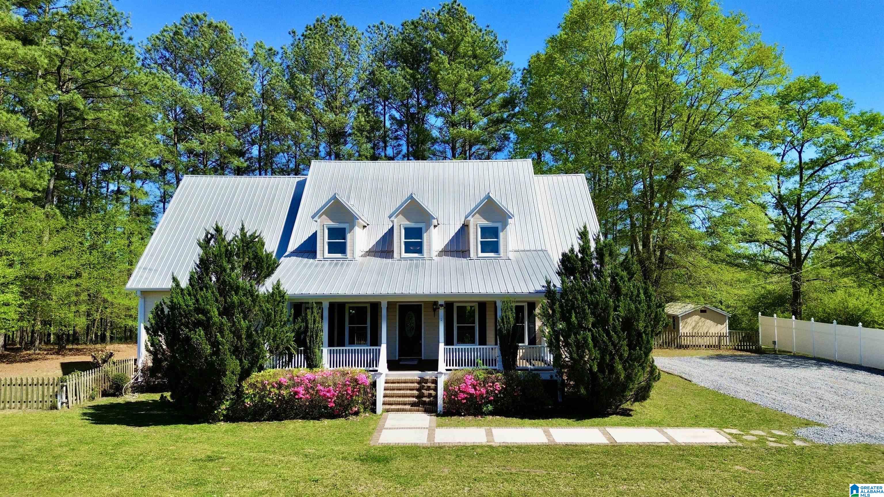 179 Elbert Gallimore Road Hayden, AL 35079 - Photo 1 of 93