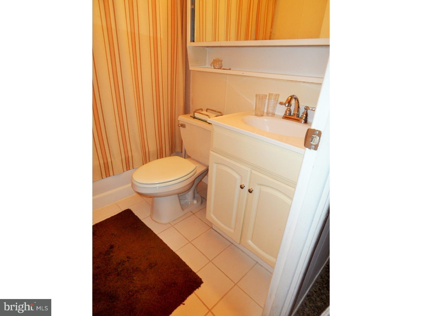 34 Gun Road Levittown, PA 19057 - Photo 11 of 14