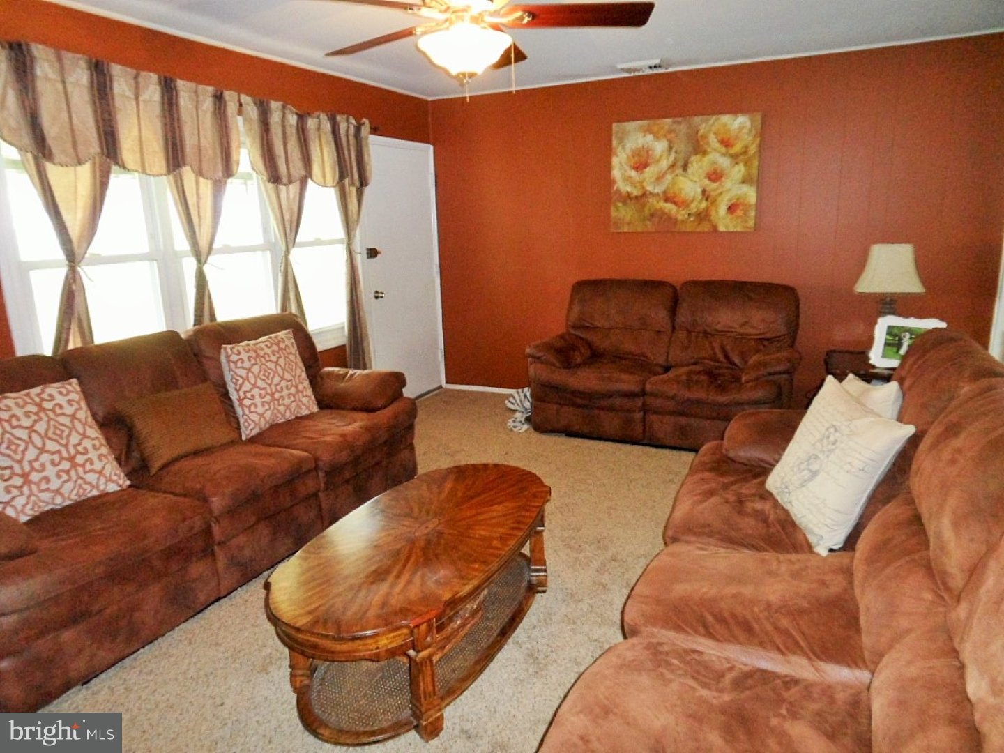 34 Gun Road Levittown, PA 19057 - Photo 6 of 14