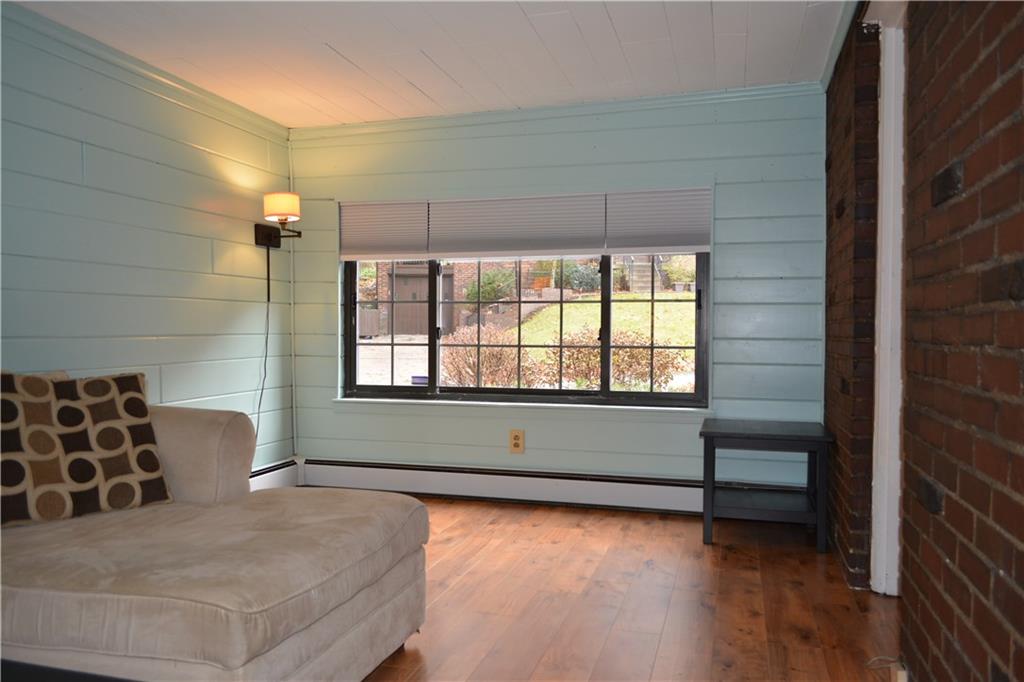 721 Cascade Road Pittsburgh, PA 15221 - Photo 14 of 25 Gallery Image 14
