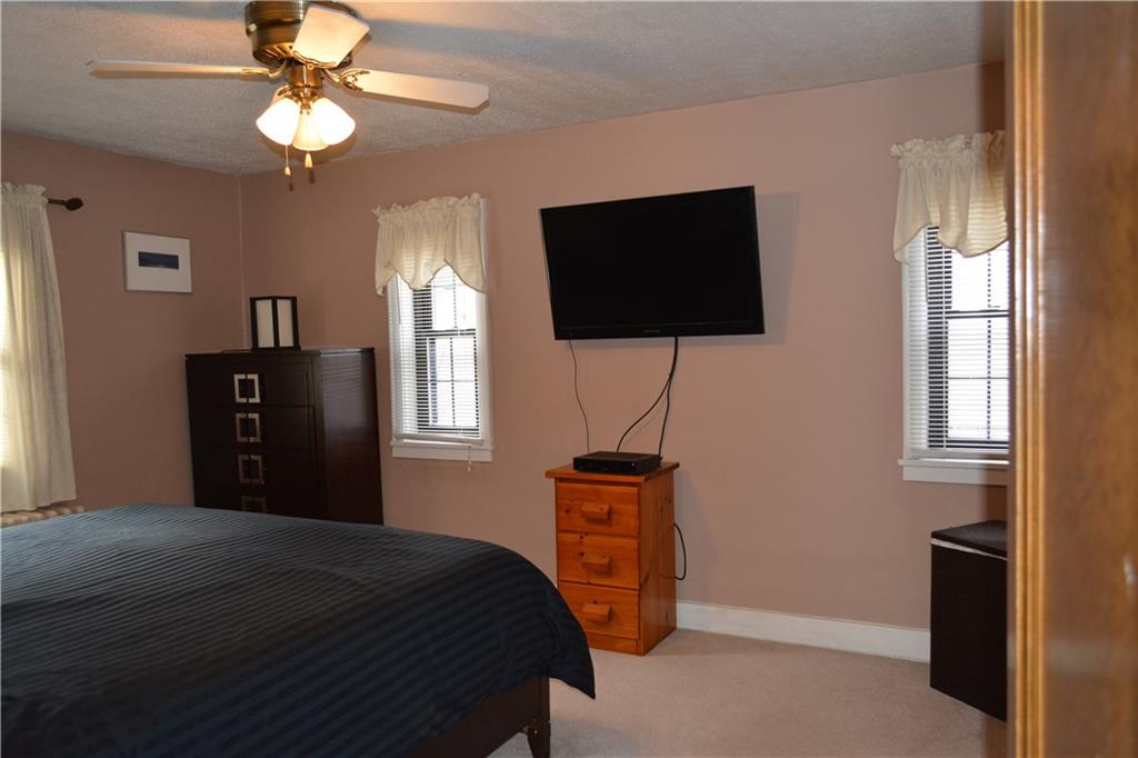 721 Cascade Road Pittsburgh, PA 15221 - Photo 15 of 25 Gallery Image 15