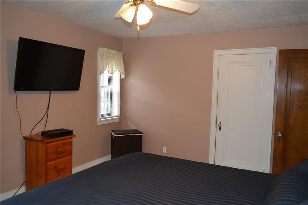 721 Cascade Road Pittsburgh, PA 15221 - Photo 16 of 25 Gallery Image 16
