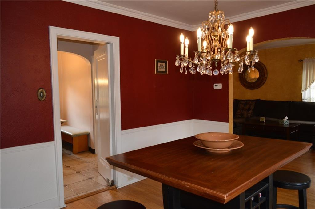 721 Cascade Road Pittsburgh, PA 15221 - Photo 8 of 25 Gallery Image 8