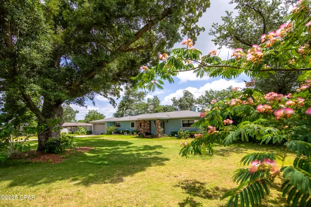 $899,000 | 1203 North Bay Drive, Lynn Haven, FL 32444